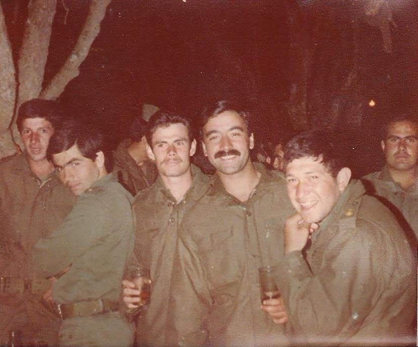 Oficiales - Foto 05 - Campo 'Huija'