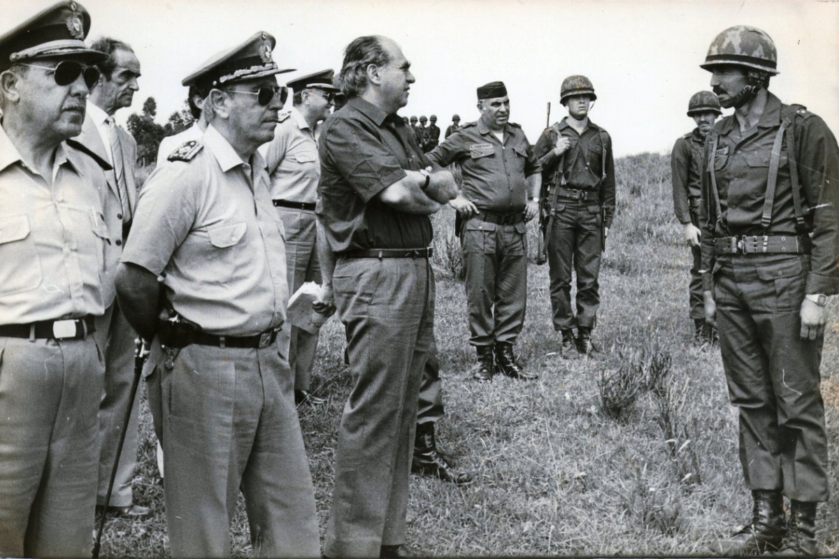 Oficiales - Foto 20 - Maniobras EM, 1985